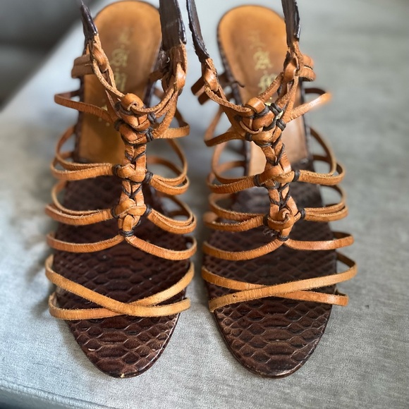 L.A.M.B. real leather high heels sandals - Picture 5 of 5